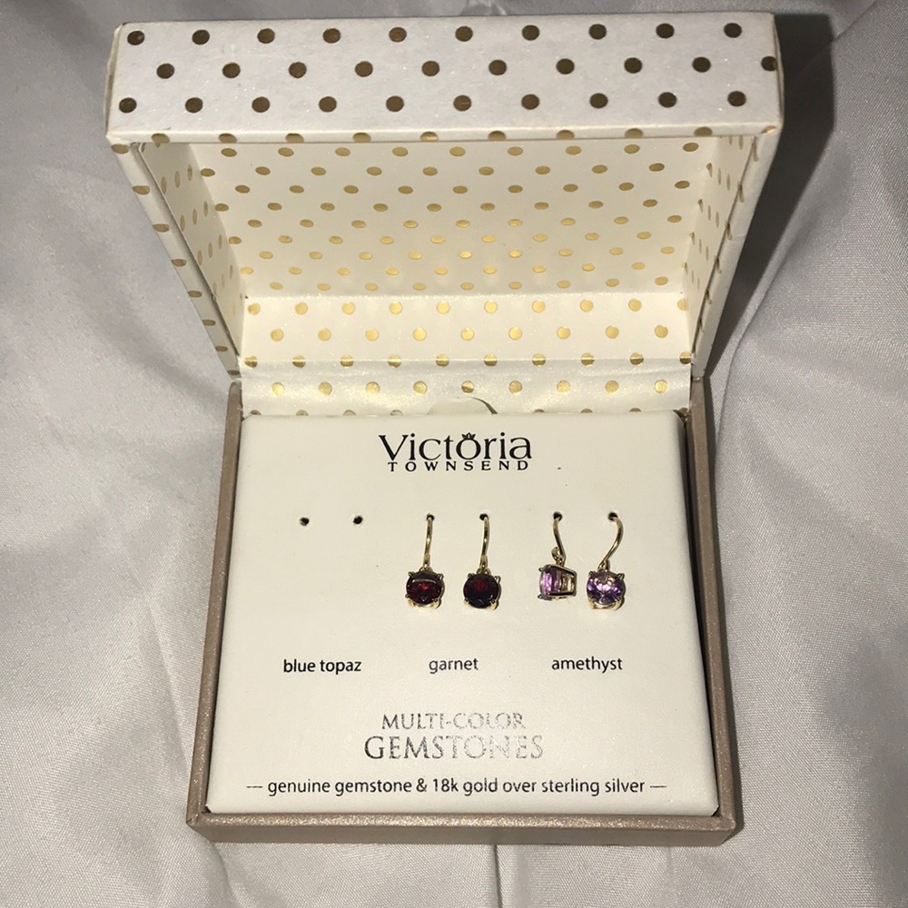 Victoria Townsend earrings 2 pair